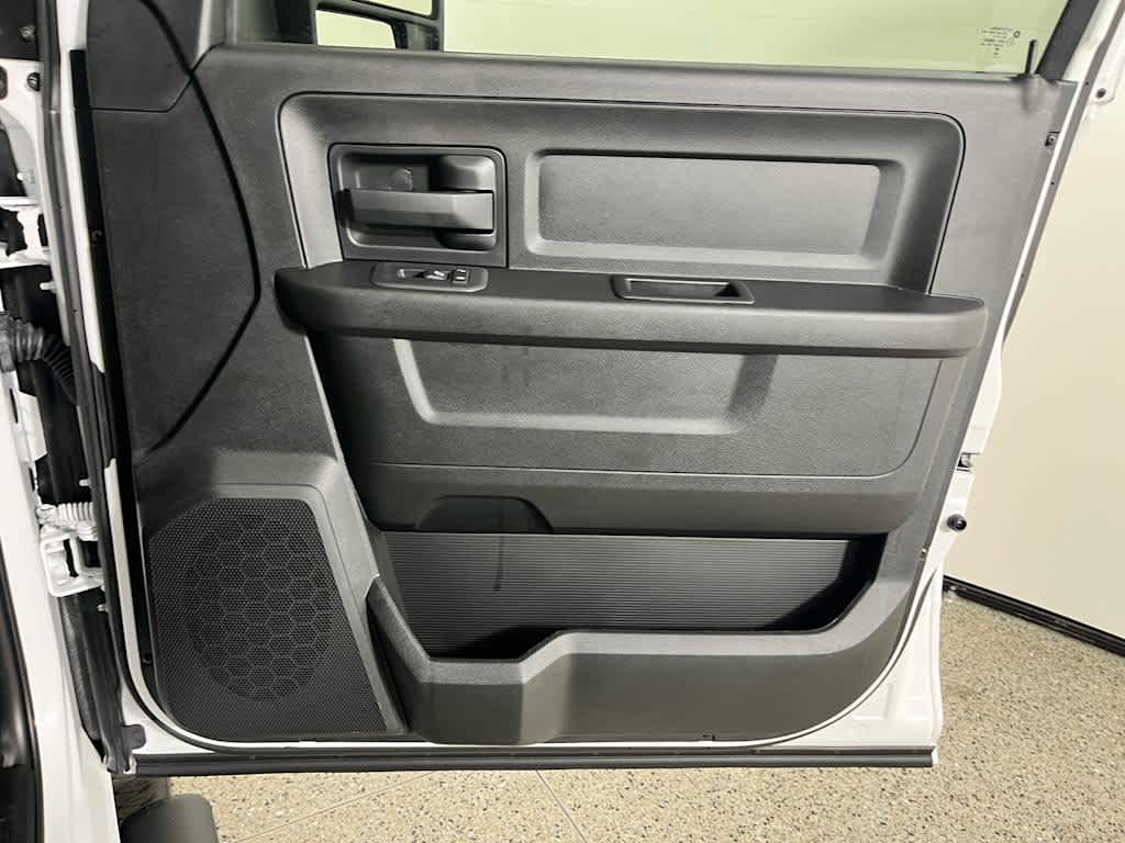 2026 RAM 2500 Black Express