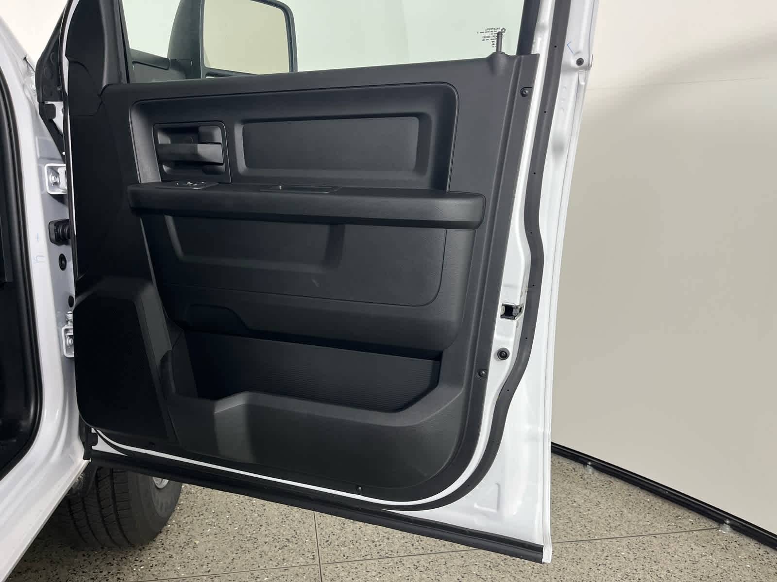 2025 RAM Ram 2500 RAM 2500 TRADESMAN CREW CAB 4X4 6'4' BOX