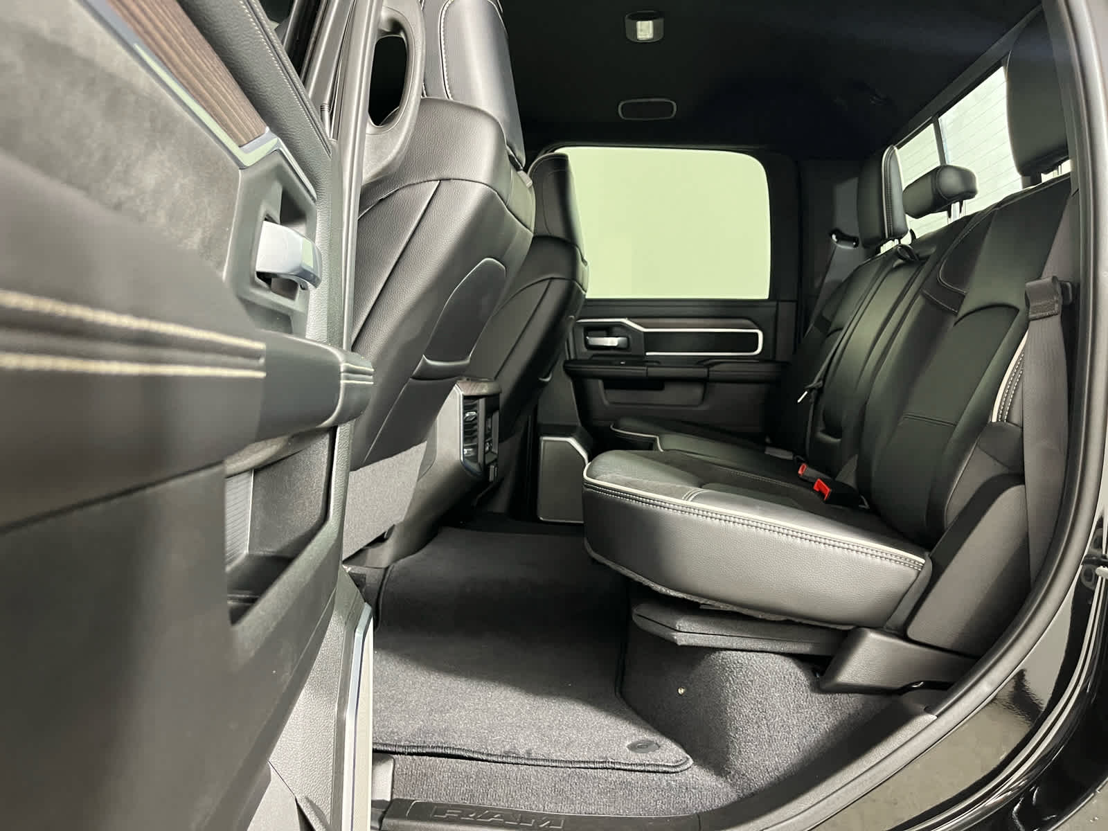 2025 RAM Ram 2500 RAM 2500 LARAMIE CREW CAB 4X4 6'4' BOX