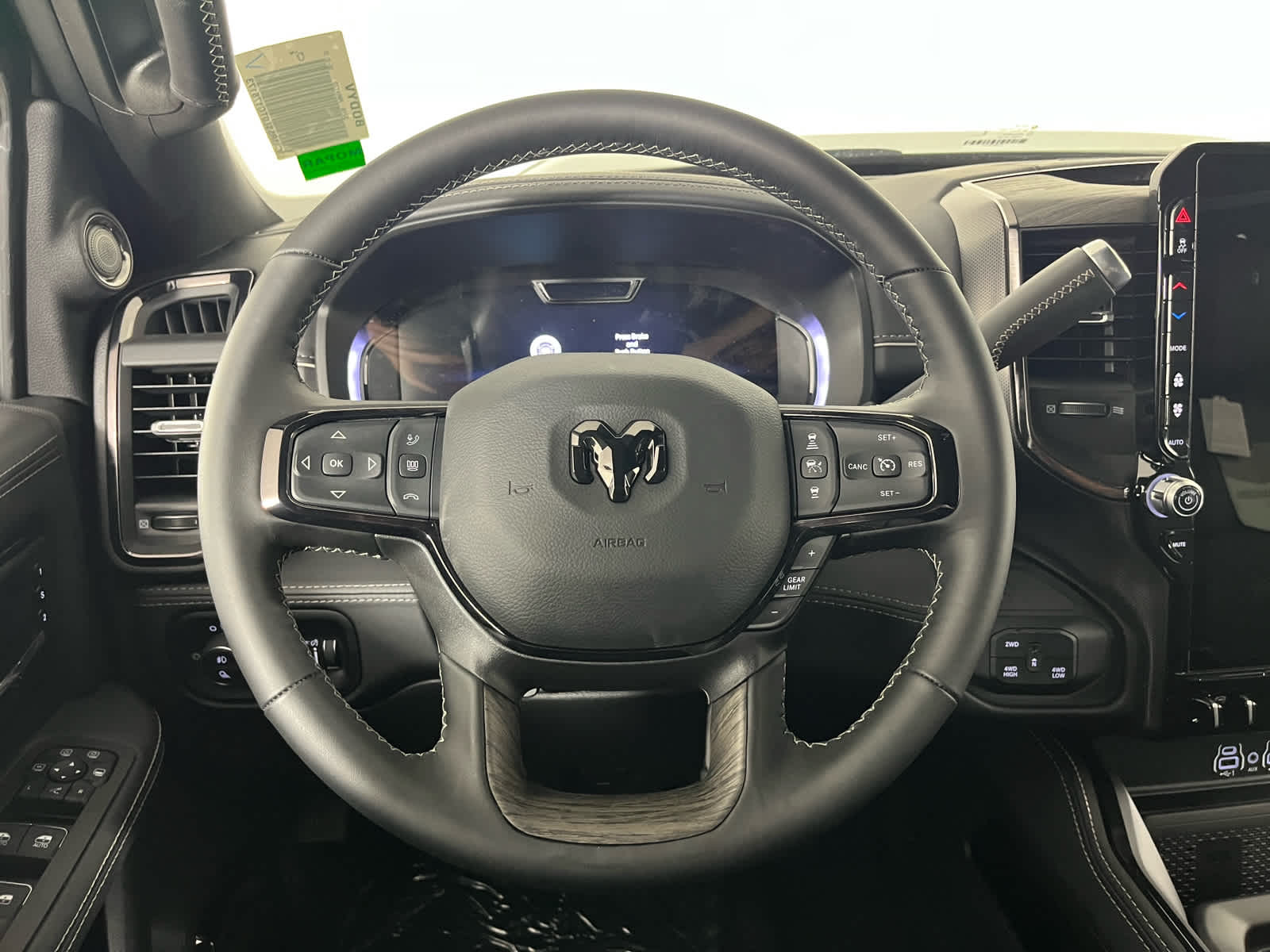 2026 RAM Ram 2500 RAM 2500 LIMITED CREW CAB 4X4 6'4' BOX