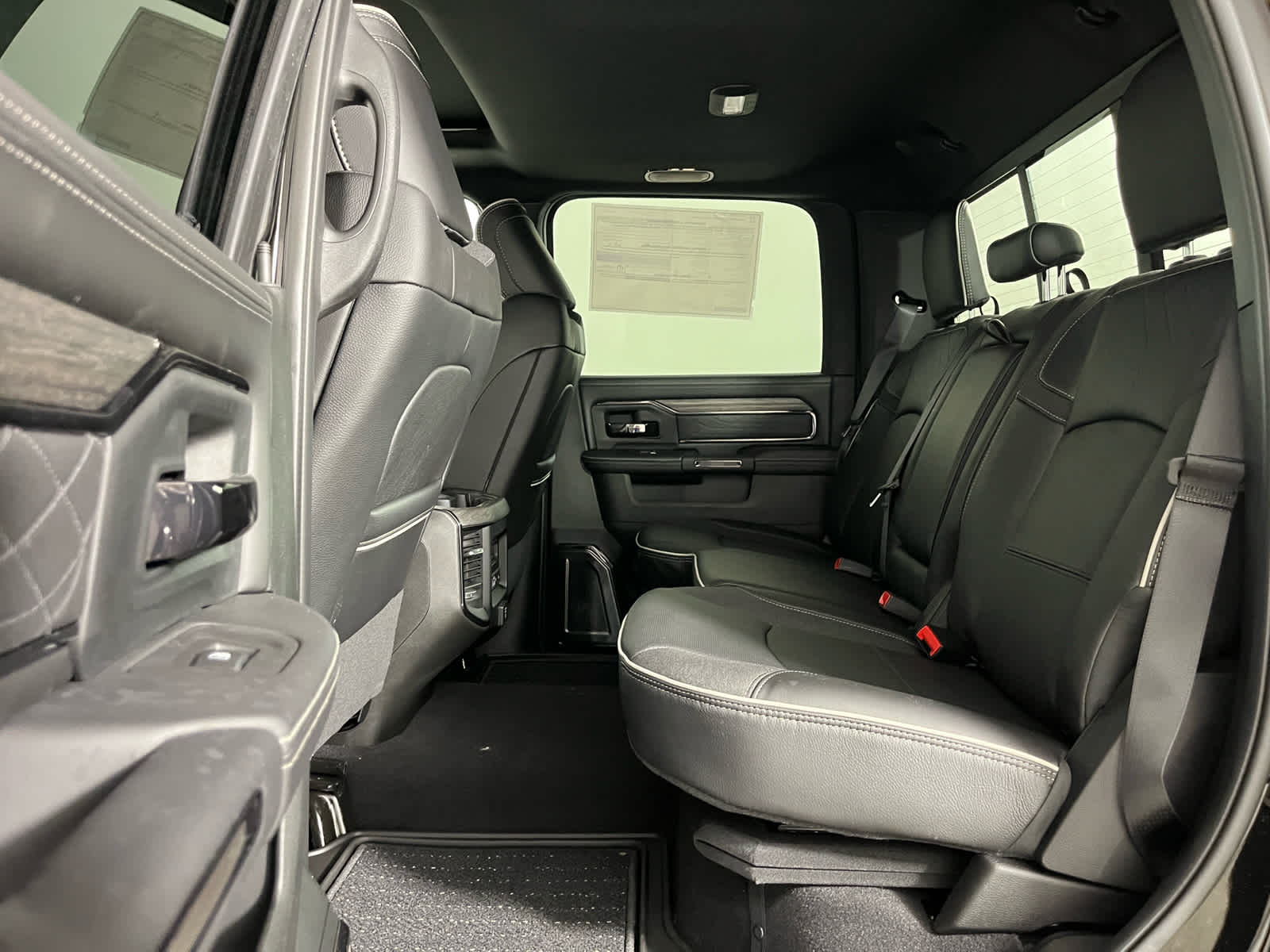 2026 RAM Ram 2500 RAM 2500 LIMITED CREW CAB 4X4 6'4' BOX