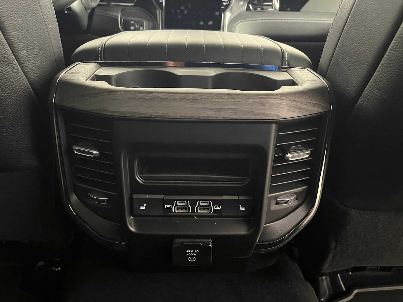 2025 RAM Ram 2500 RAM 2500 LIMITED CREW CAB 4X4 6'4' BOX