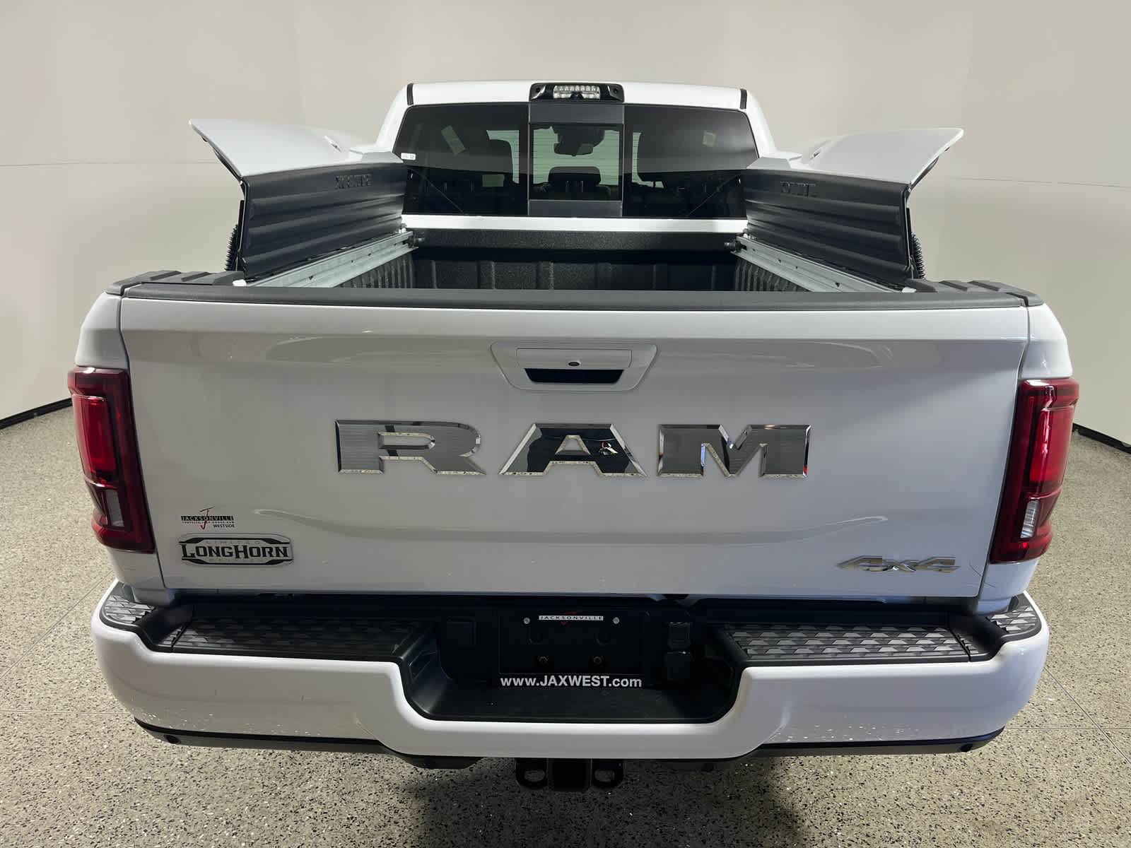 2026 RAM Ram 2500 RAM 2500 LIMITED LONGHORN CREW CAB 4X4 6'4' BOX