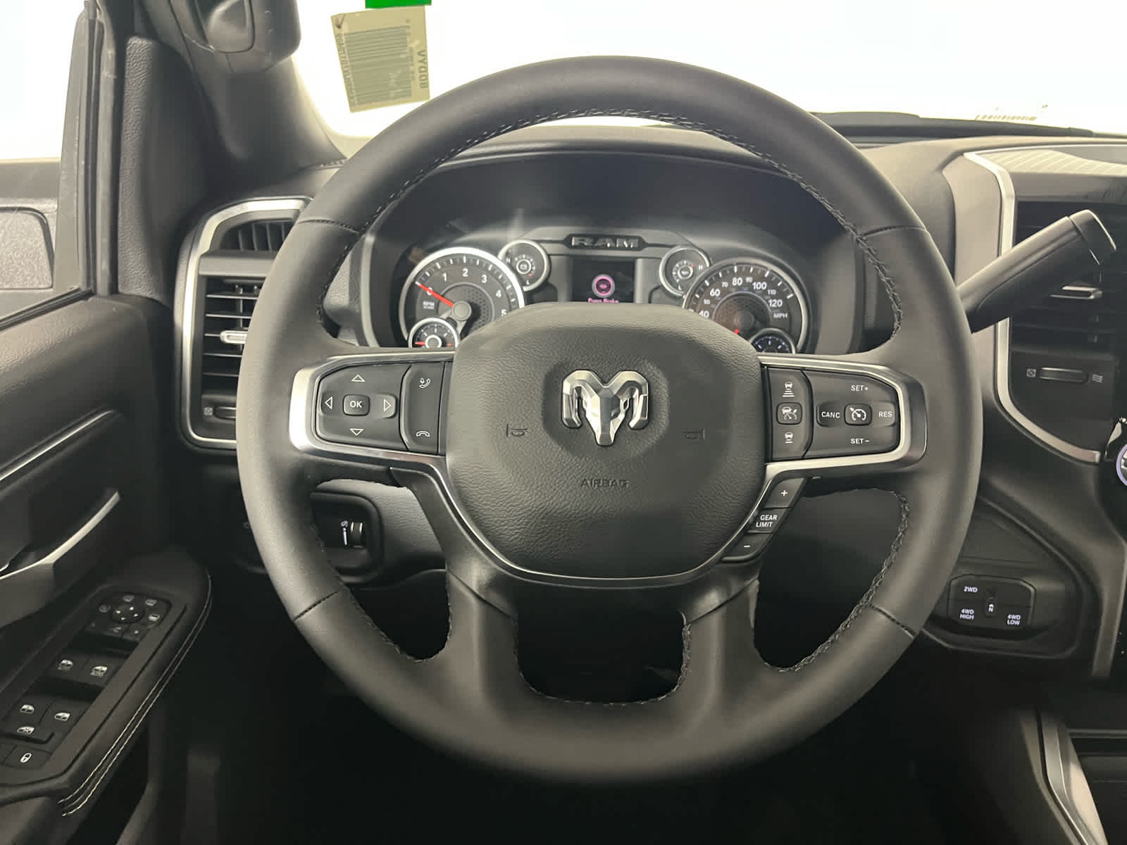 2026 RAM Ram 3500 RAM 3500 BIG HORN CREW CAB 4X4 8' BOX