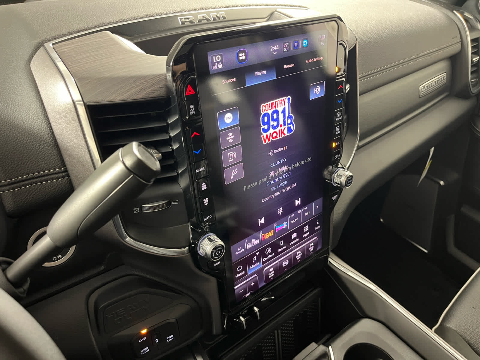 2026 RAM Ram 3500 RAM 3500 LARAMIE CREW CAB 4X4 8' BOX