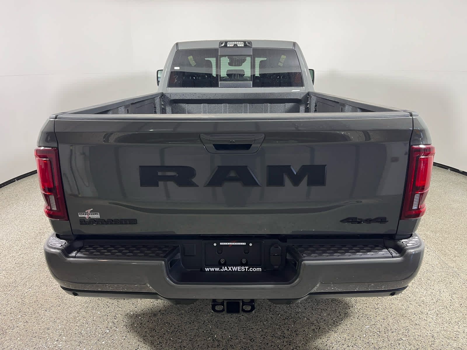 2026 RAM Ram 3500 RAM 3500 LARAMIE CREW CAB 4X4 8' BOX