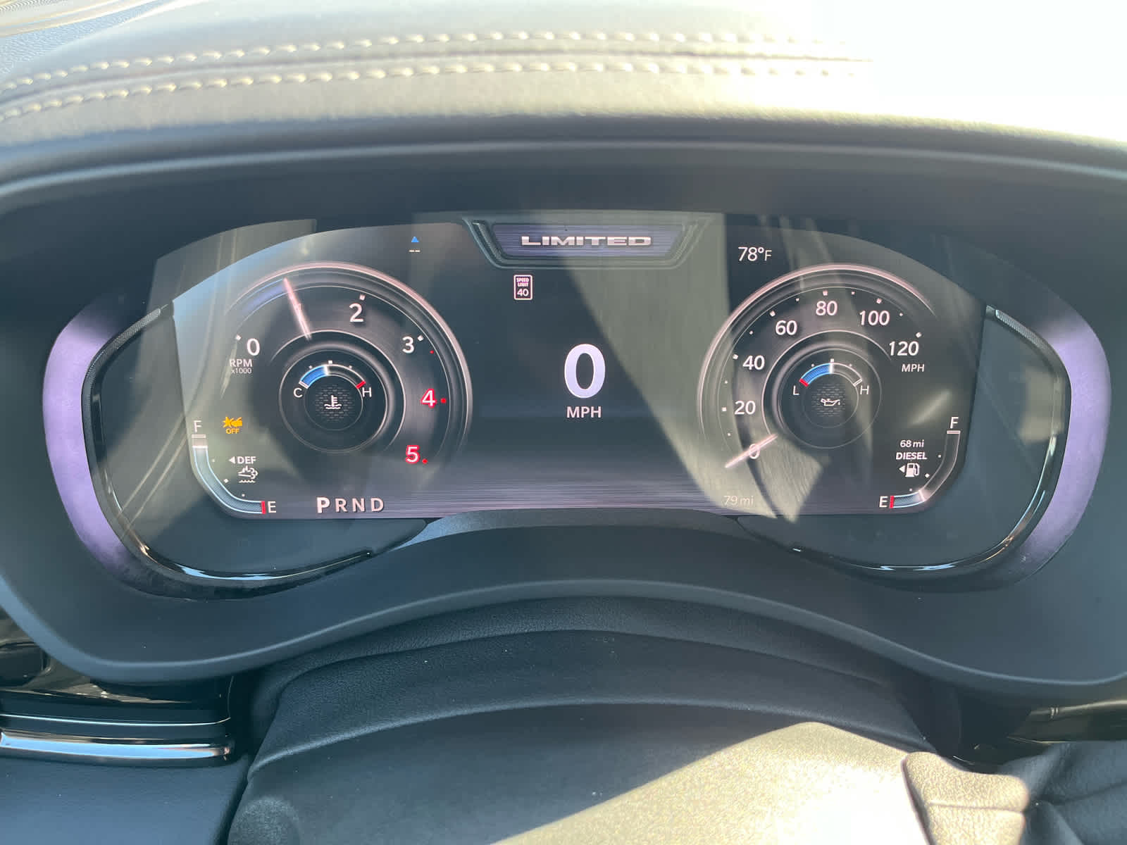 2025 RAM Ram 3500 RAM 3500 LIMITED CREW CAB 4X4 8' BOX