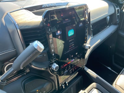 2025 RAM Ram 3500 RAM 3500 LIMITED CREW CAB 4X4 8' BOX