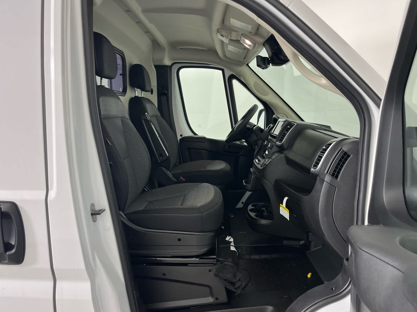 2026 RAM ProMaster Cargo Van SLT