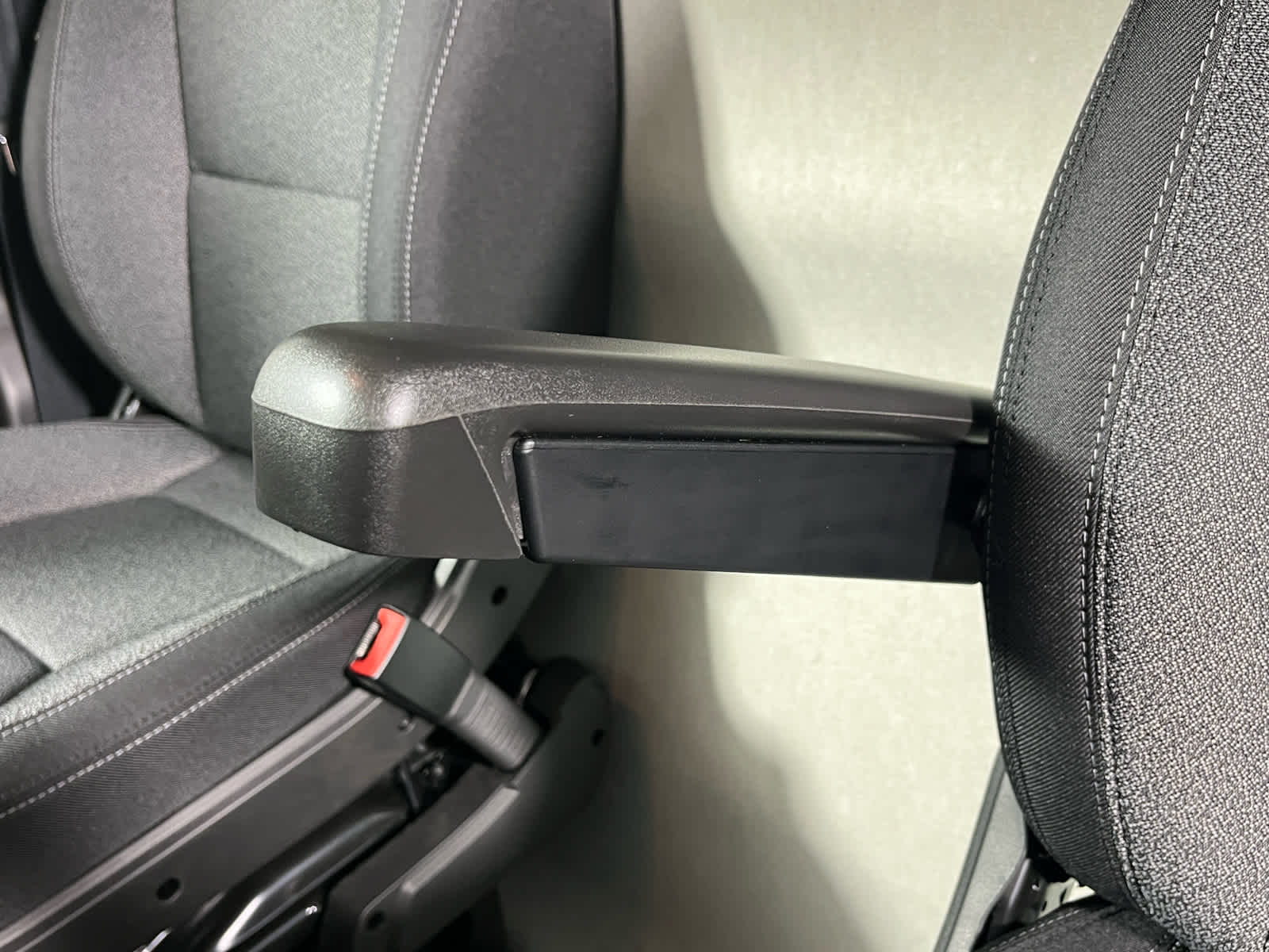 2026 RAM ProMaster Cargo Van SLT