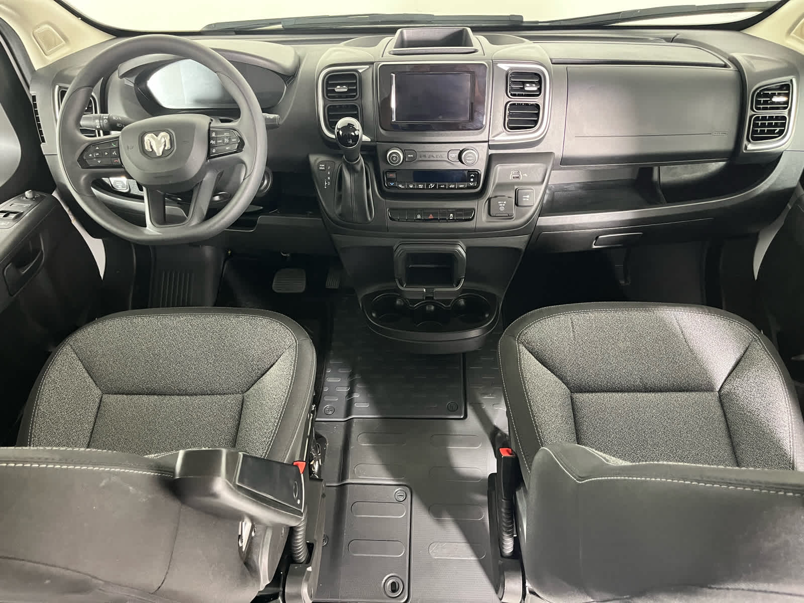 2025 RAM ProMaster Cargo Van SLT