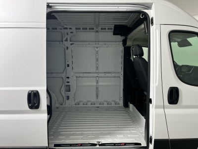2025 RAM ProMaster Cargo Van SLT