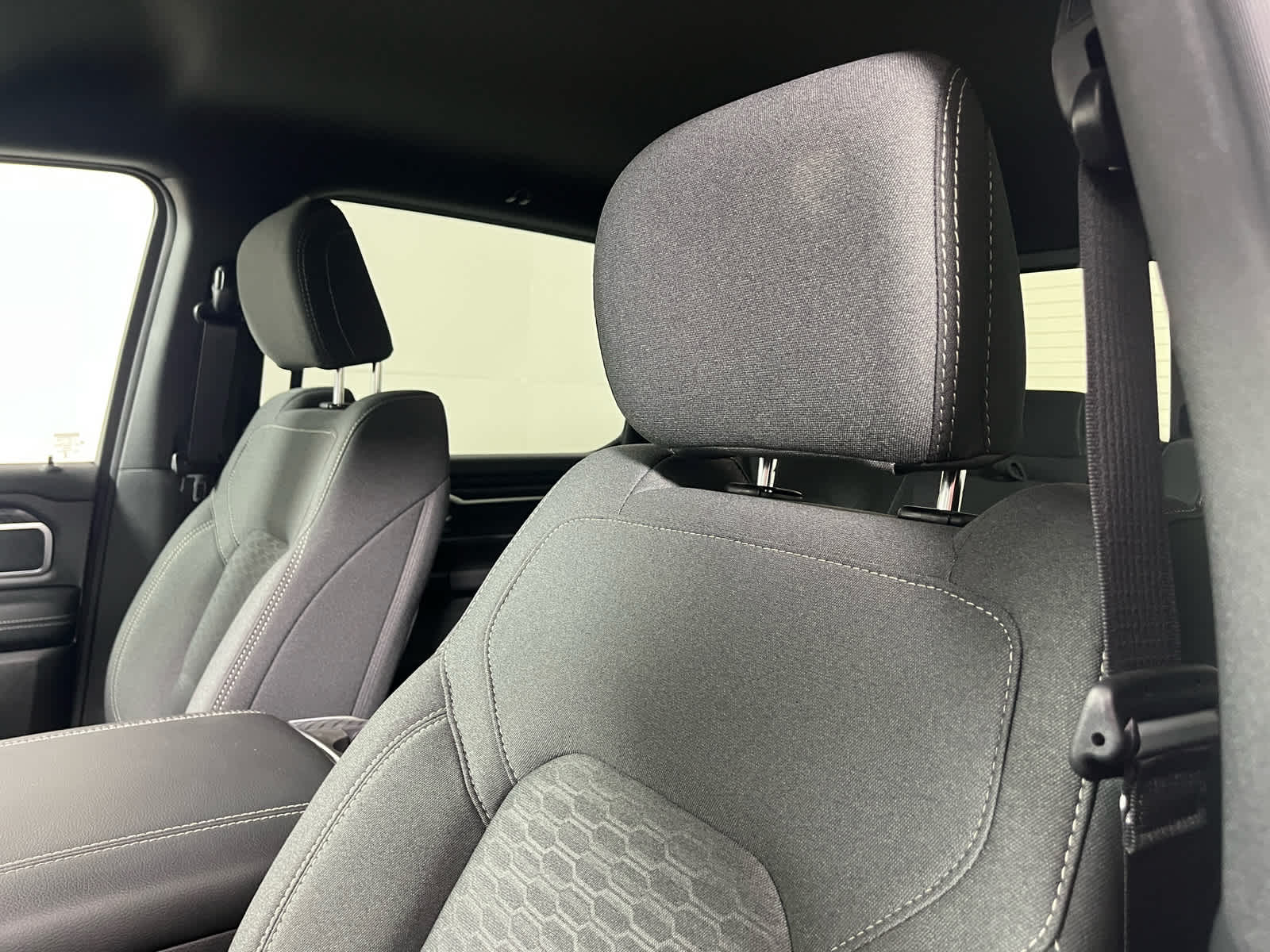 2025 RAM Ram 1500 RAM 1500 LONE STAR CREW CAB 4X2 5'7' BOX