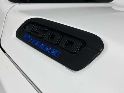 2026 RAM Ram 1500 RAM 1500 TRADESMAN CREW CAB 4X2 5'7' BOX