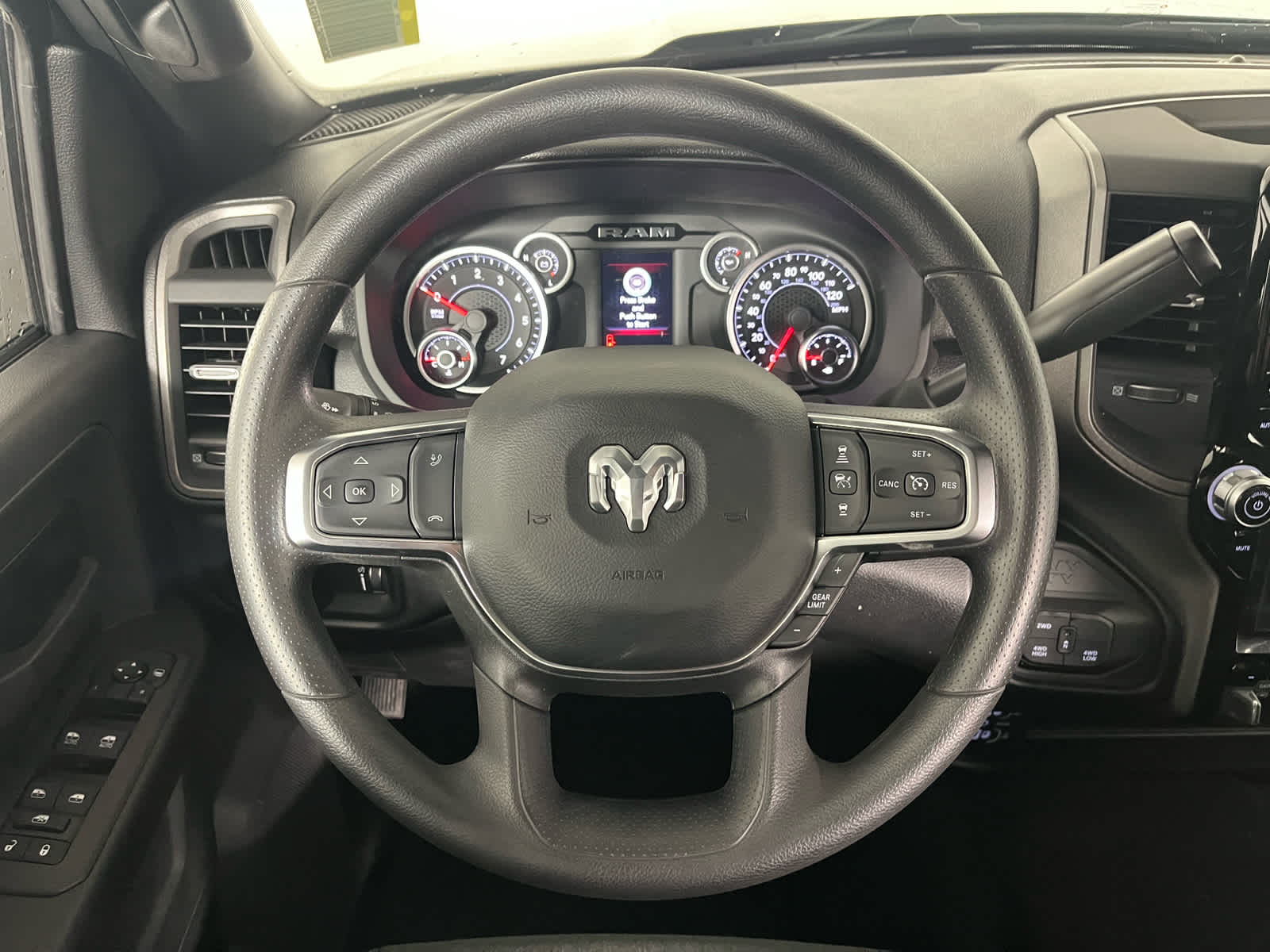 2026 RAM Ram 2500 RAM 2500 TRADESMAN CREW CAB 4X4 6'4' BOX