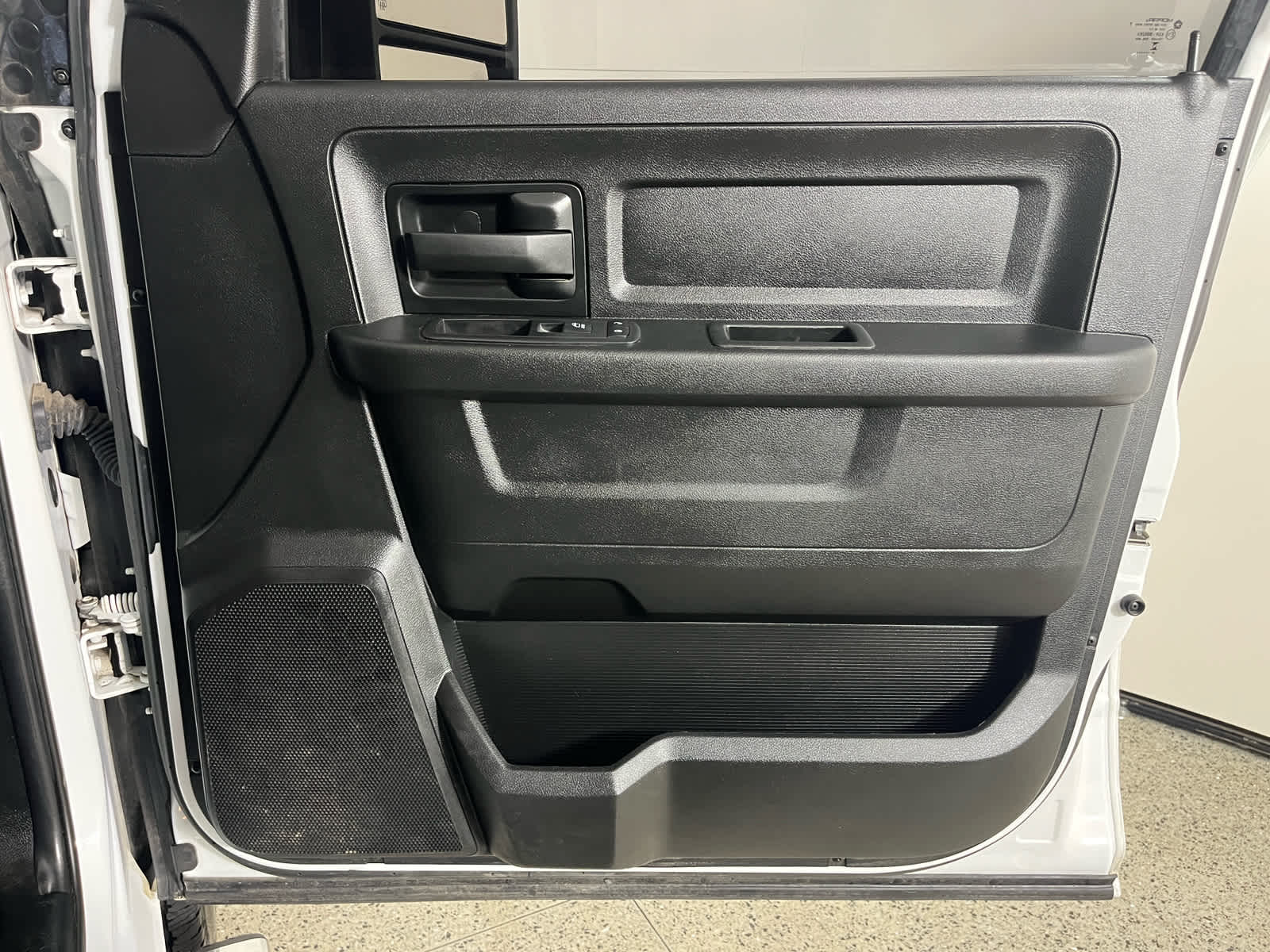 2024 RAM 2500 Tradesman Crew Cab 4x4 6'4' Box