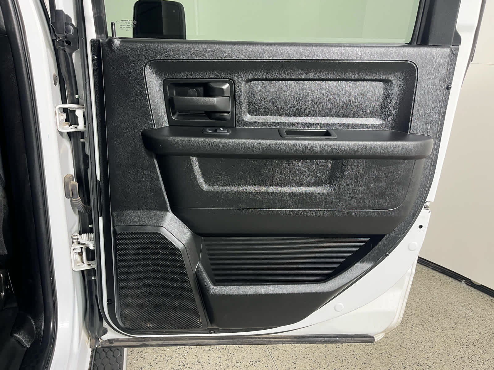 2024 RAM 2500 Tradesman Crew Cab 4x4 6'4' Box