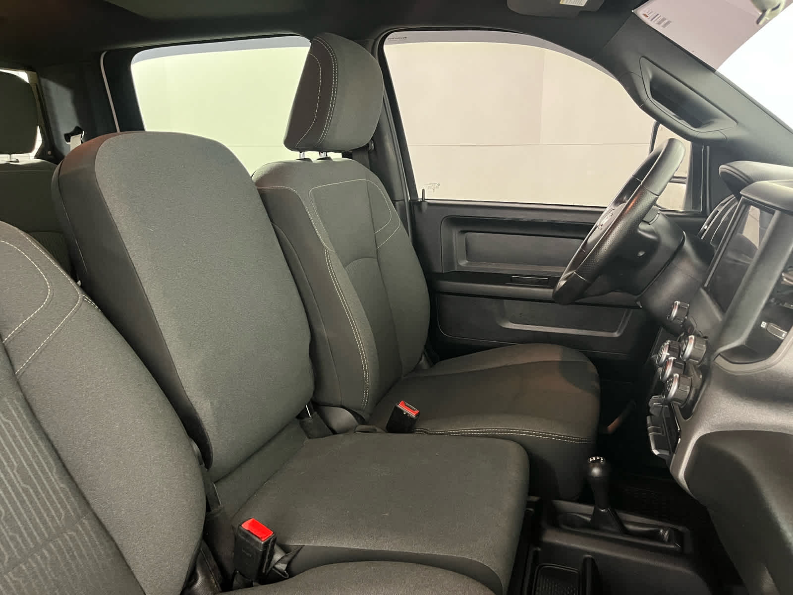 2024 RAM 2500 Tradesman Crew Cab 4x4 6'4' Box