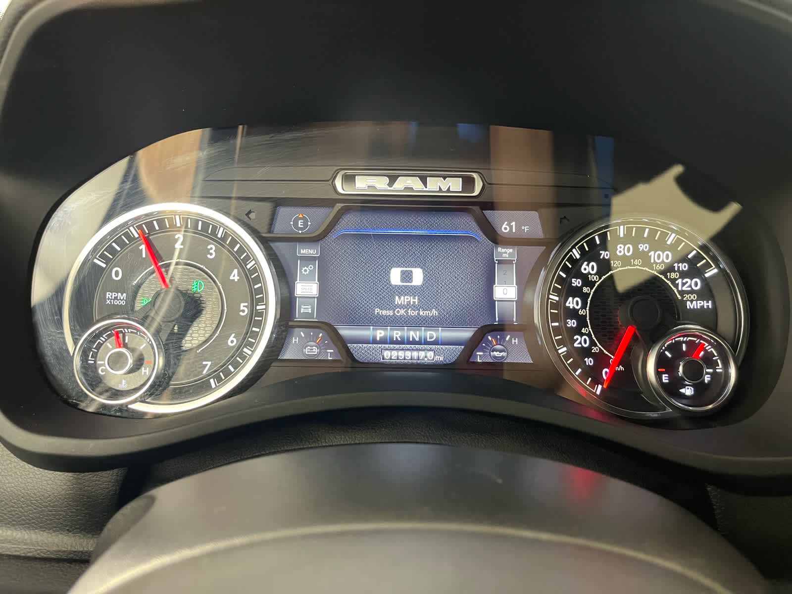 2024 RAM 2500 Big Horn Crew Cab 4x4 6'4' Box