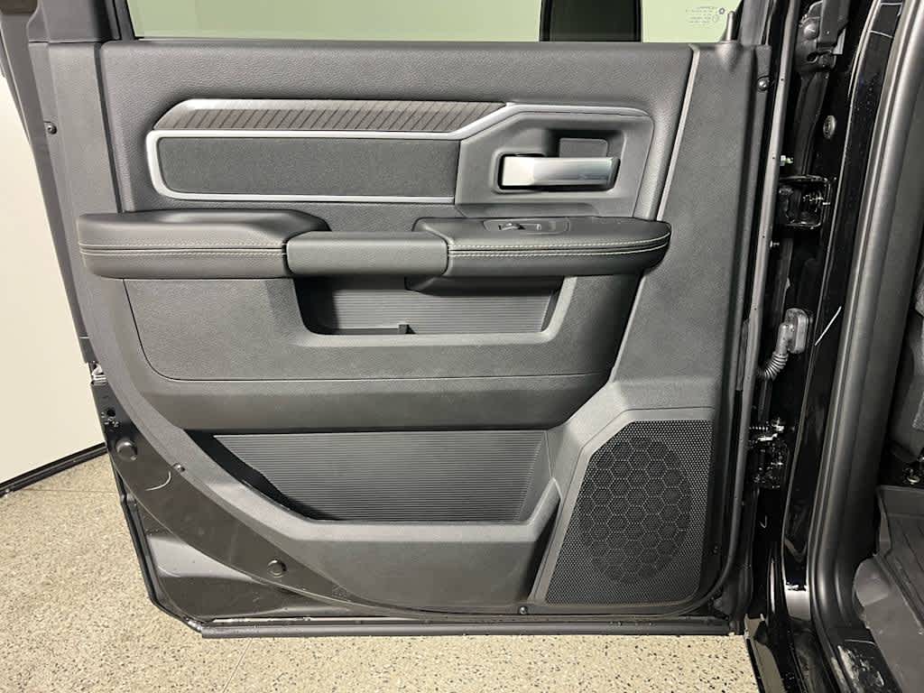 2027 RAM 2500 Big Horn