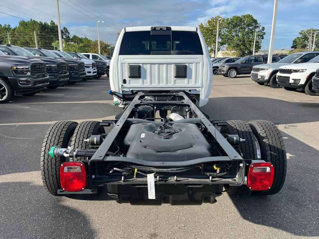 2026 RAM Ram 4500 Chassis Cab RAM 4500 TRADESMAN CHASSIS CREW CAB 4X4 84' CA