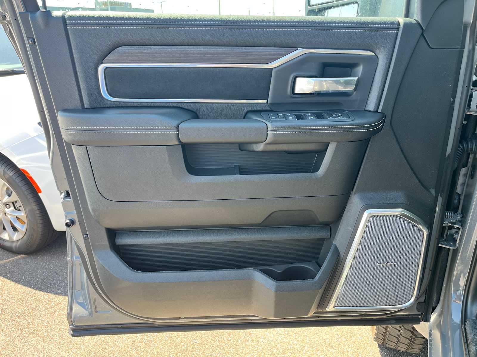 2026 RAM 5500 Chassis Cab Big Horn
