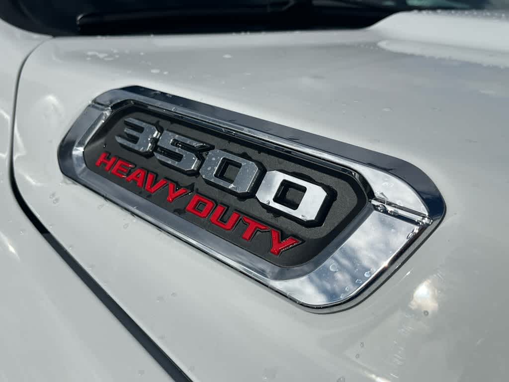 2026 RAM Ram 3500 Chassis Cab RAM 3500 TRADESMAN CREW CAB CHASSIS 4X4 60' CA