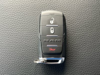 2026 RAM Ram 3500 Chassis Cab RAM 3500 TRADESMAN CREW CAB CHASSIS 4X4 60' CA