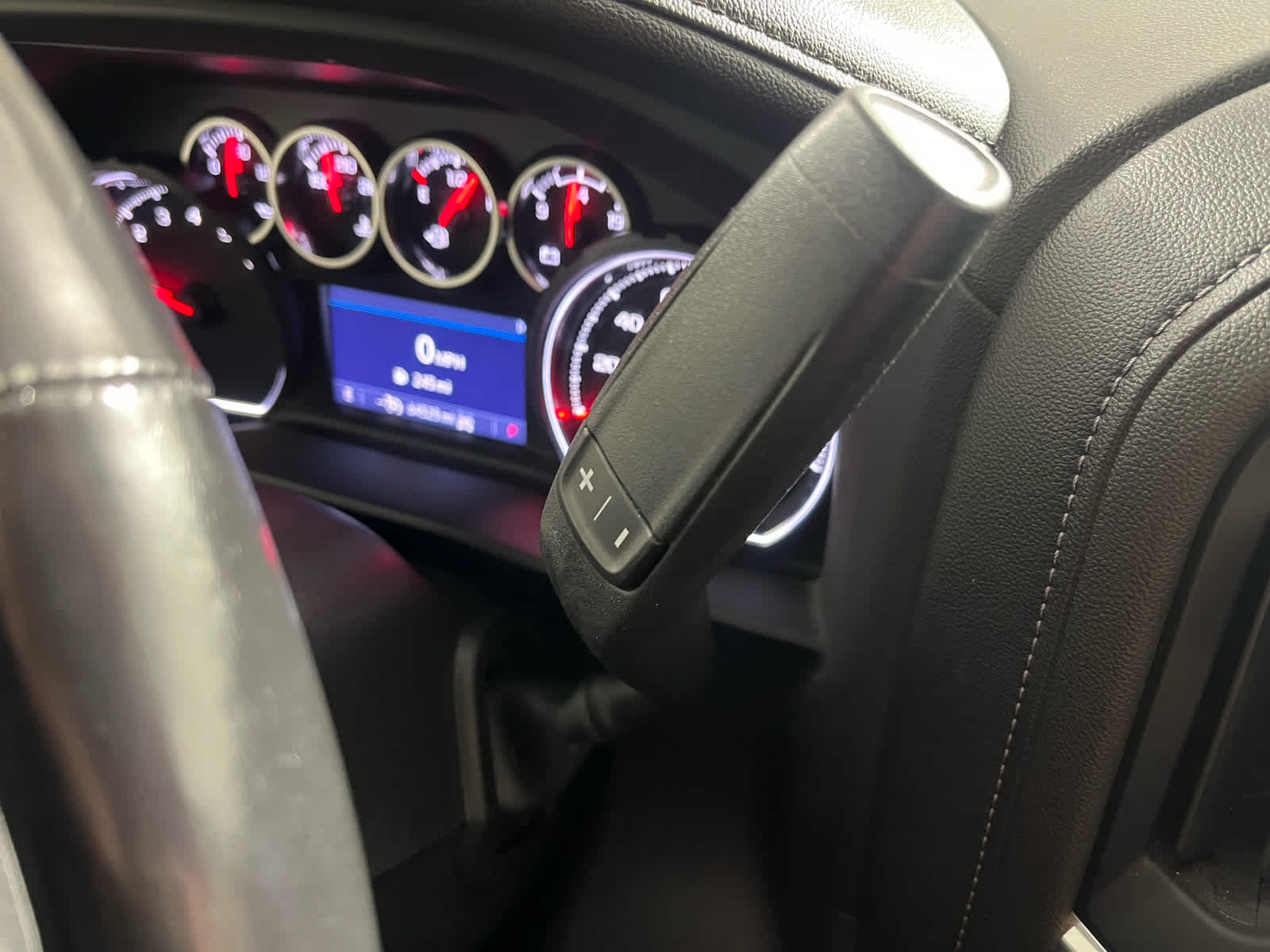 2022 Chevrolet Silverado 1500 LTD 4WD Crew Cab Short Bed LTZ