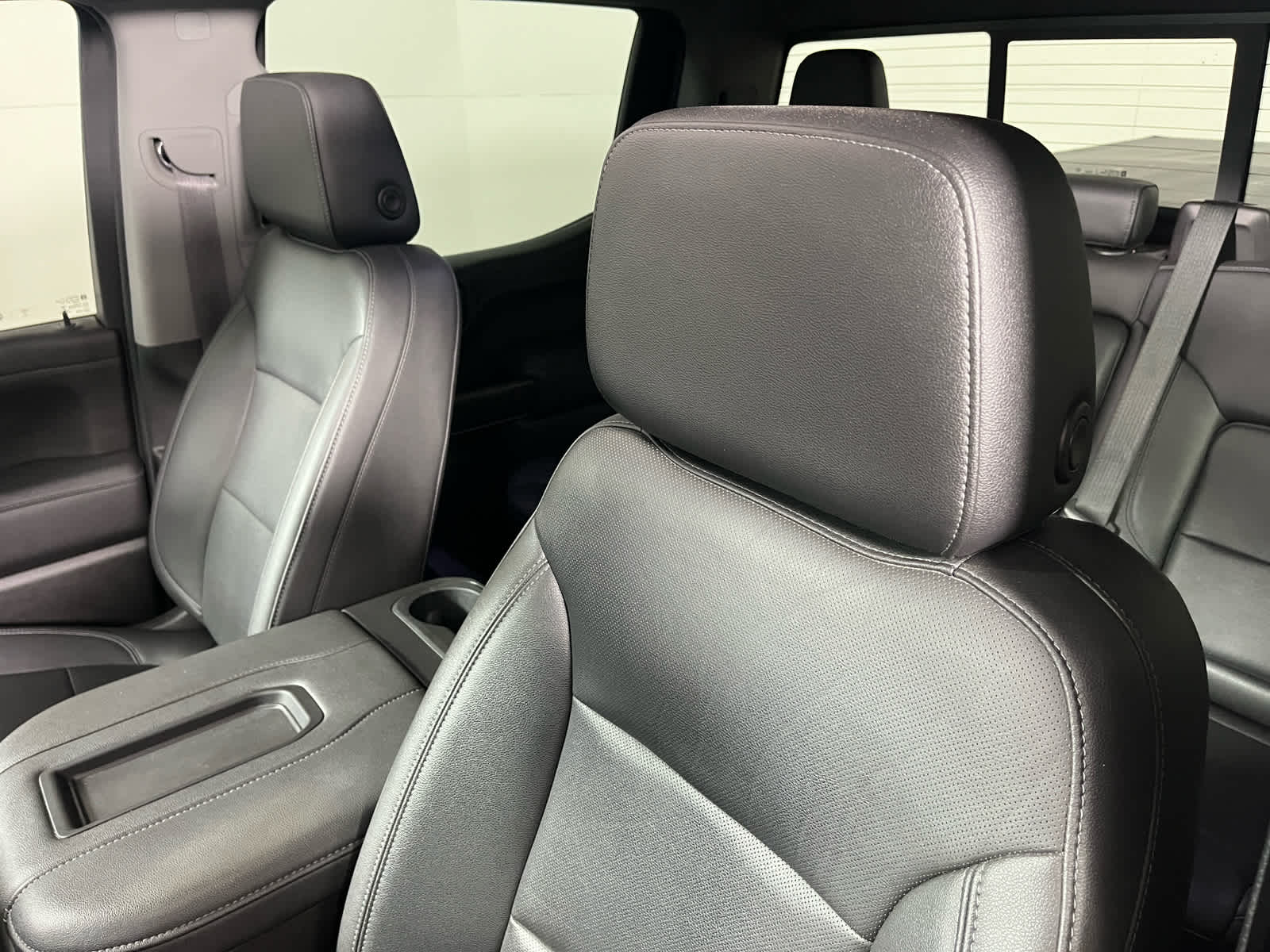 2022 Chevrolet Silverado 1500 LTD 4WD Crew Cab Short Bed LTZ