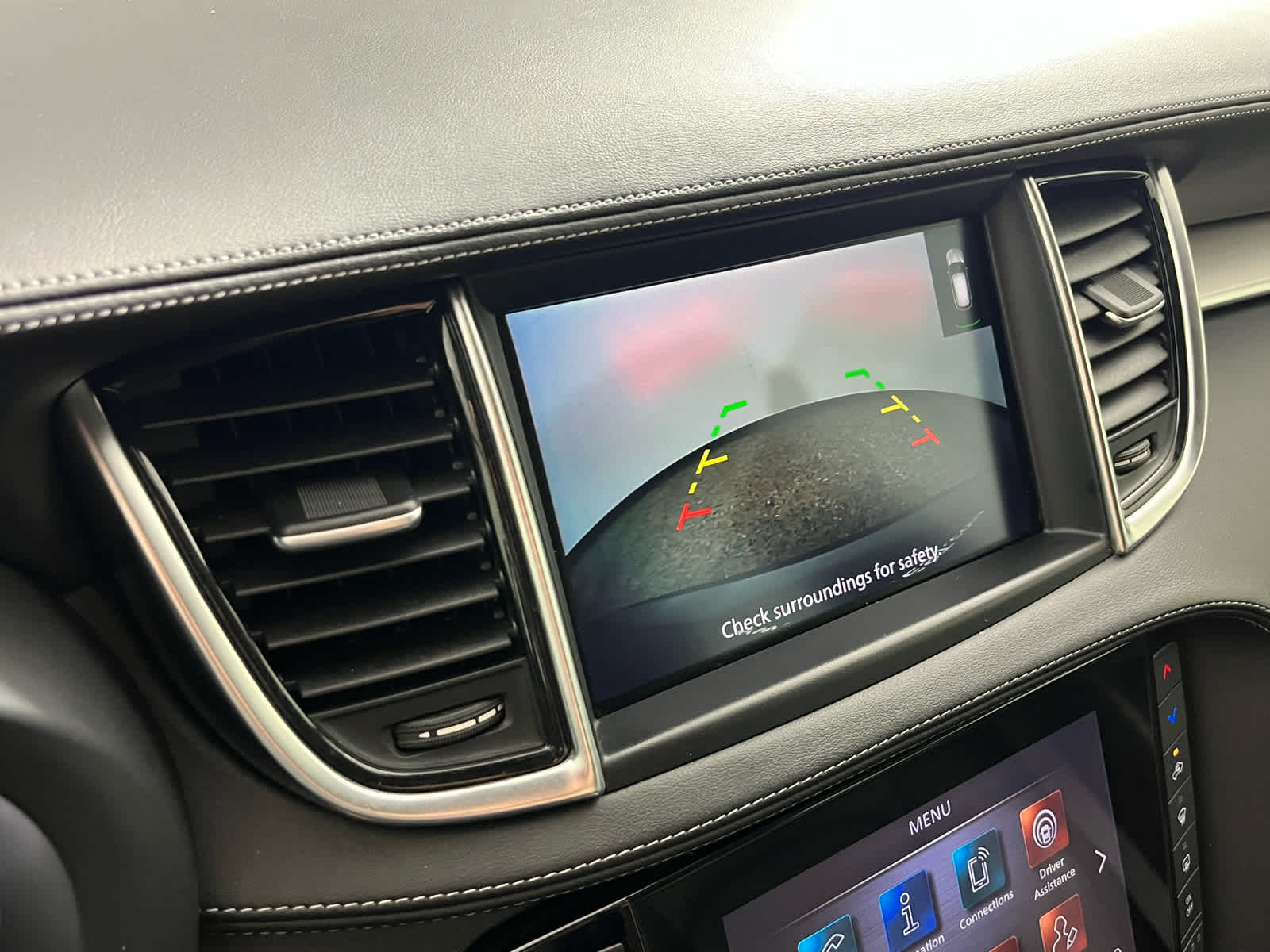 2021 INFINITI QX50 LUXE