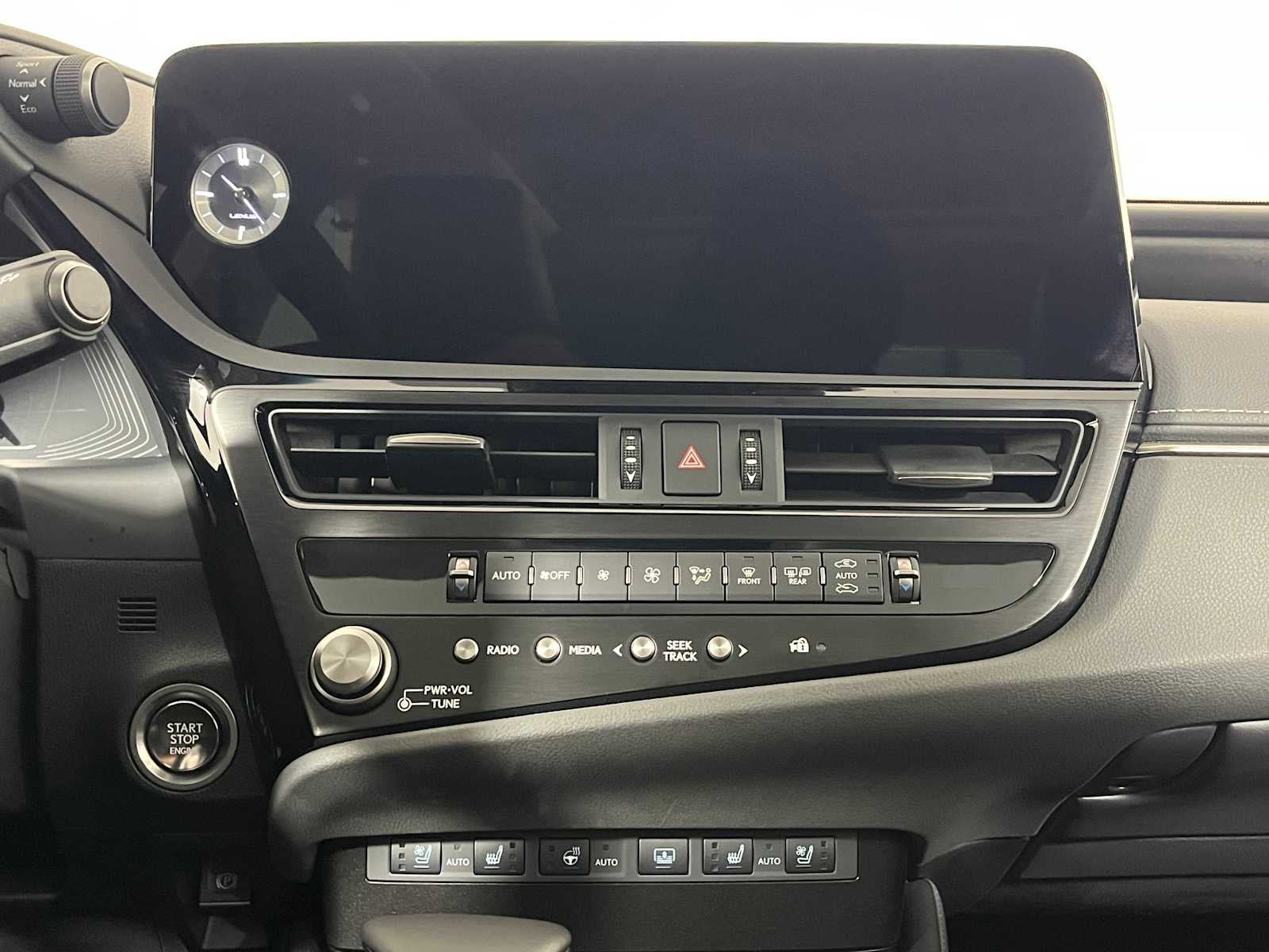 2025 Lexus ES 350 Ultra Luxury