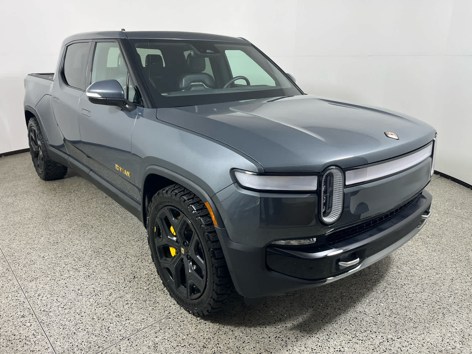 2023 Rivian R1T Adventure Quad Motor Large Pack