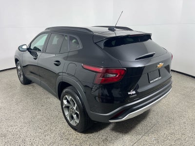 2025 Chevrolet Trax FWD LT
