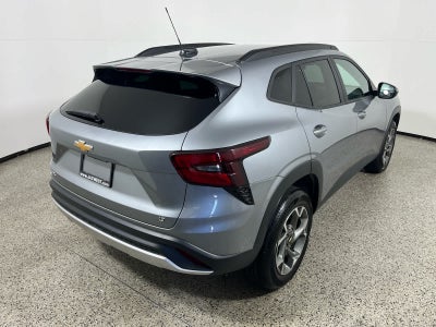 2025 Chevrolet Trax FWD LT