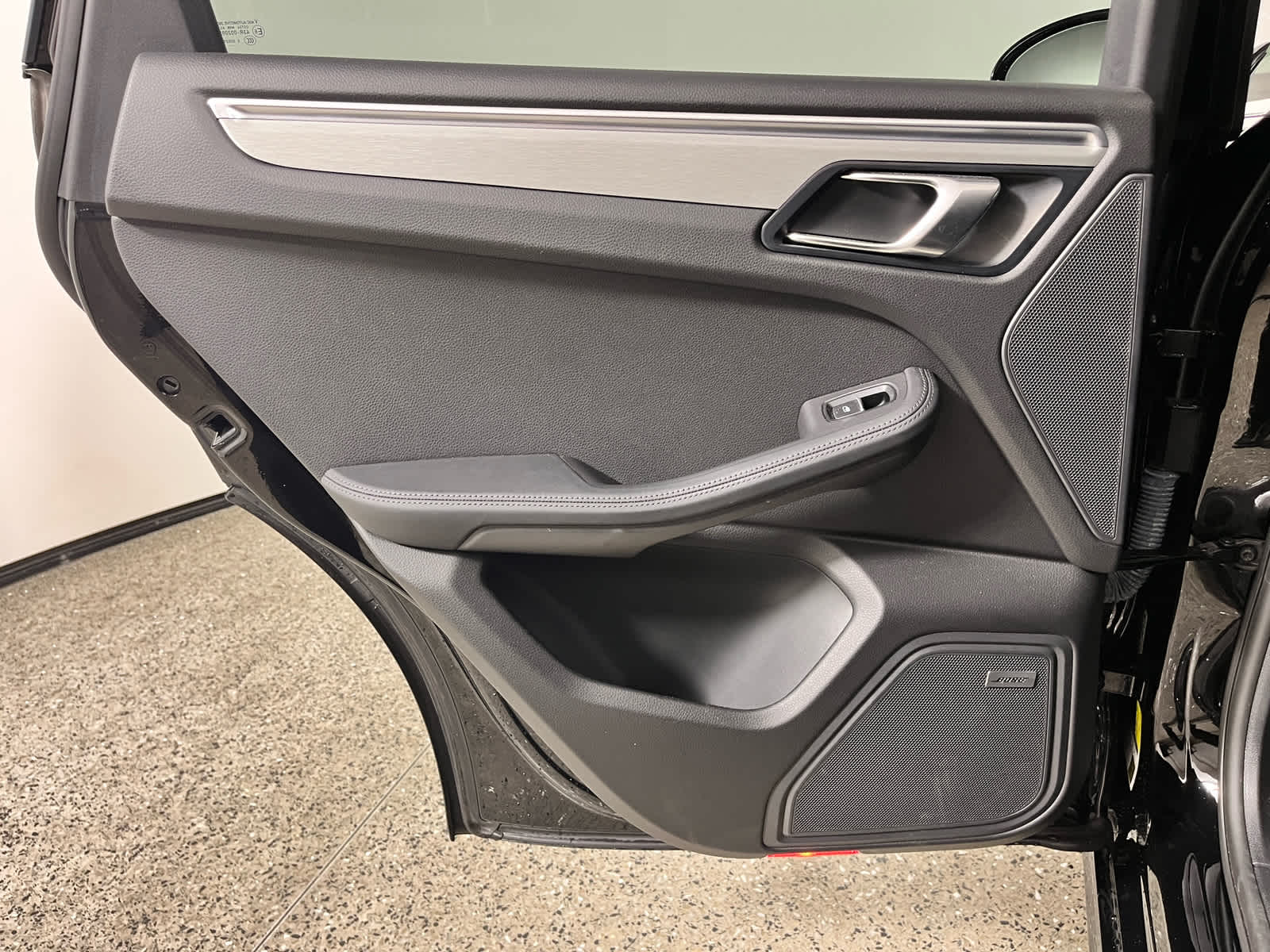 2017 Porsche Macan Turbo